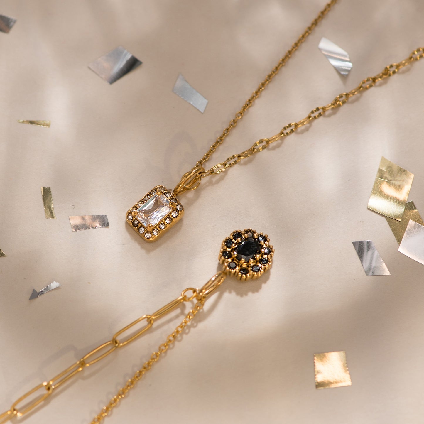 iXXXi-Schmuckhalskette „Imagination“.