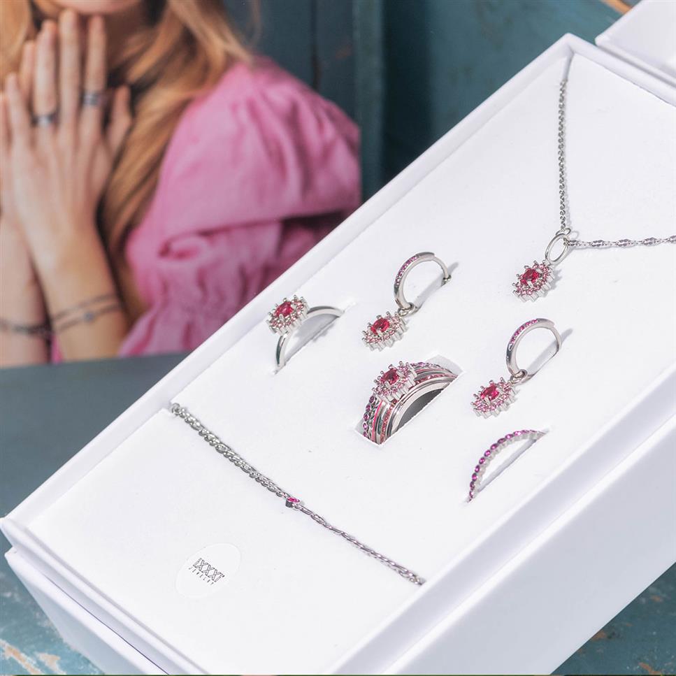 iXXXi-Reifen-Charms „Lucia Fuchsia“.