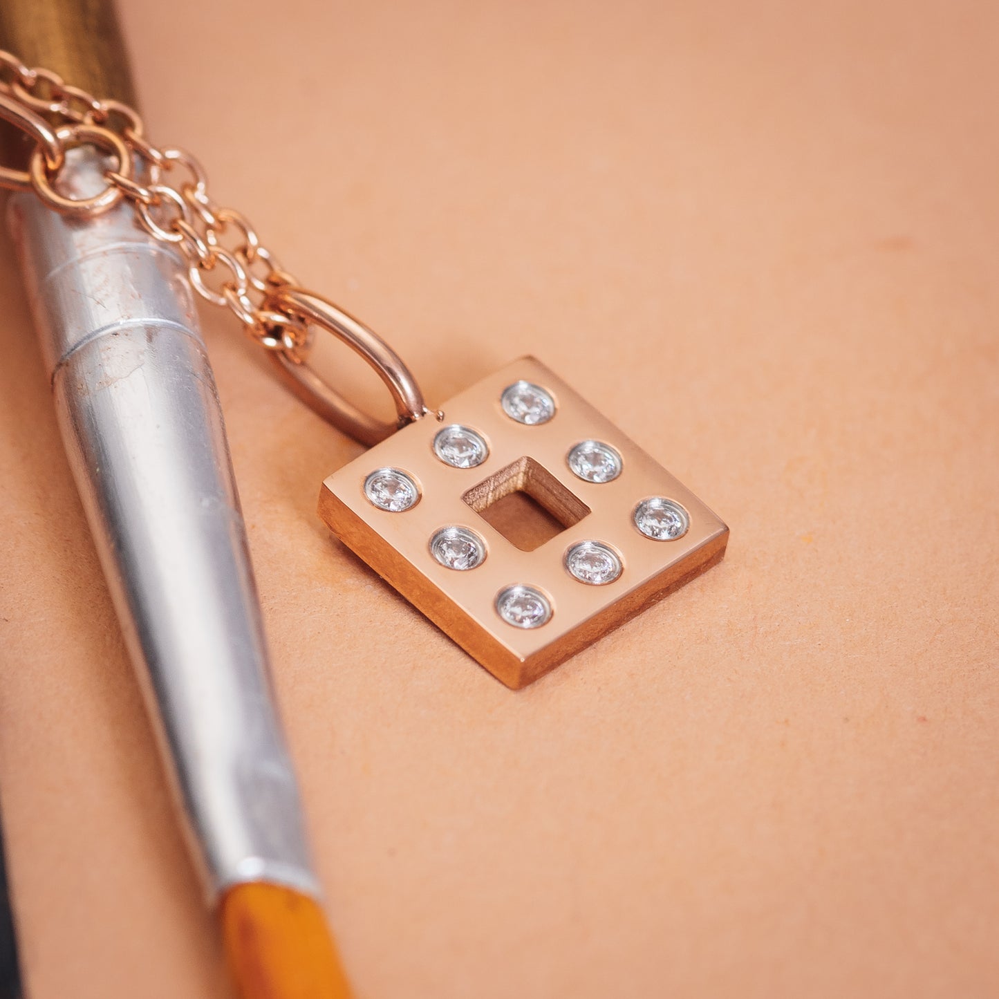 iXXXi-Schmuck-Charm-Design „Quadrat“.