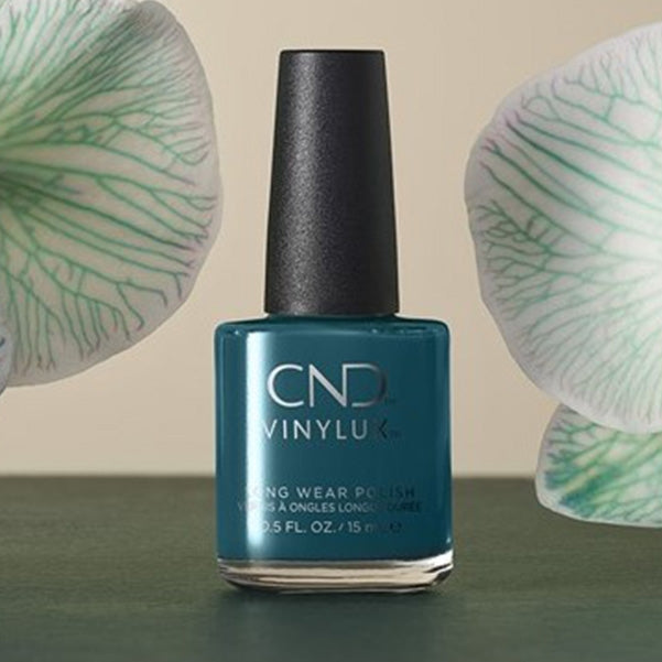 CND Vinylux in der Herbst-Blütenkollektion 2022