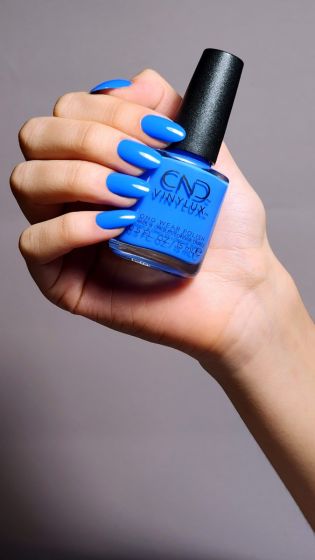 CND VINYLUX Bizarre Beauty Collection Sommer 2023