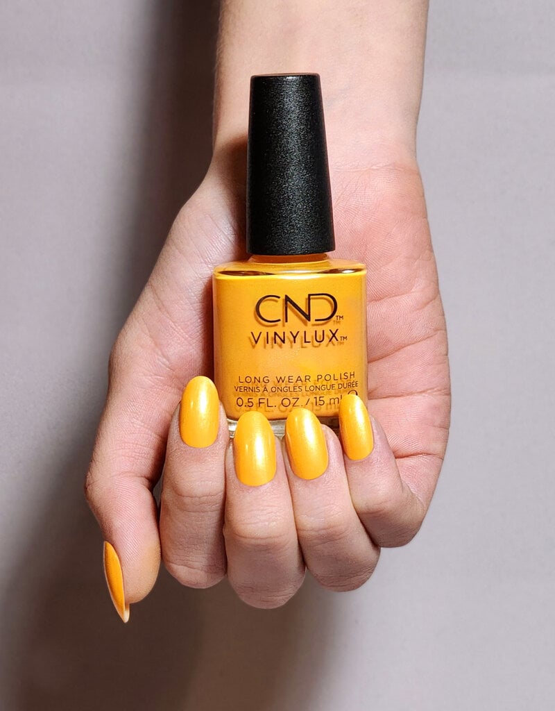 CND VINYLUX Bizarre Beauty Collection Sommer 2023