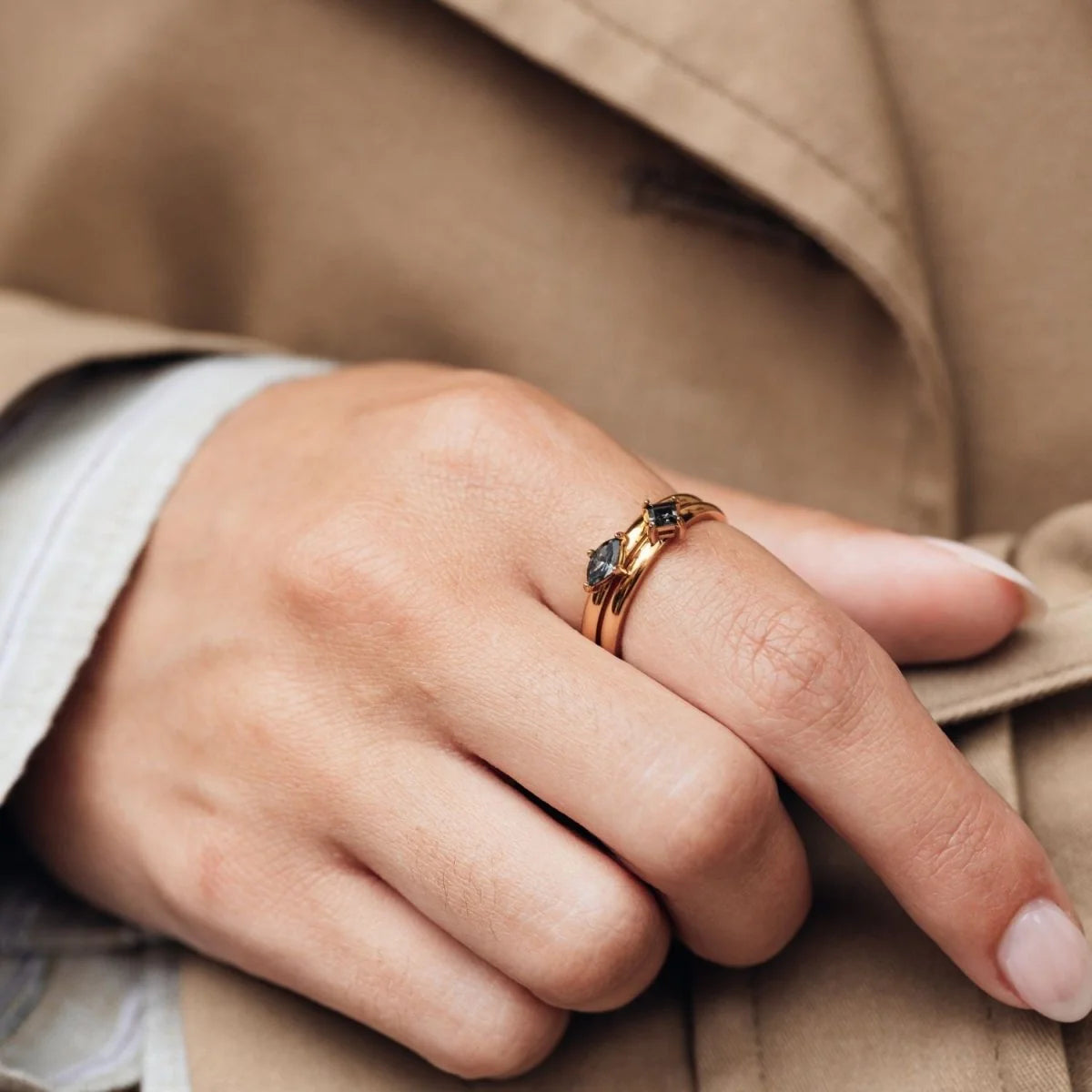 iXXXi Fame Ring Noire Oval