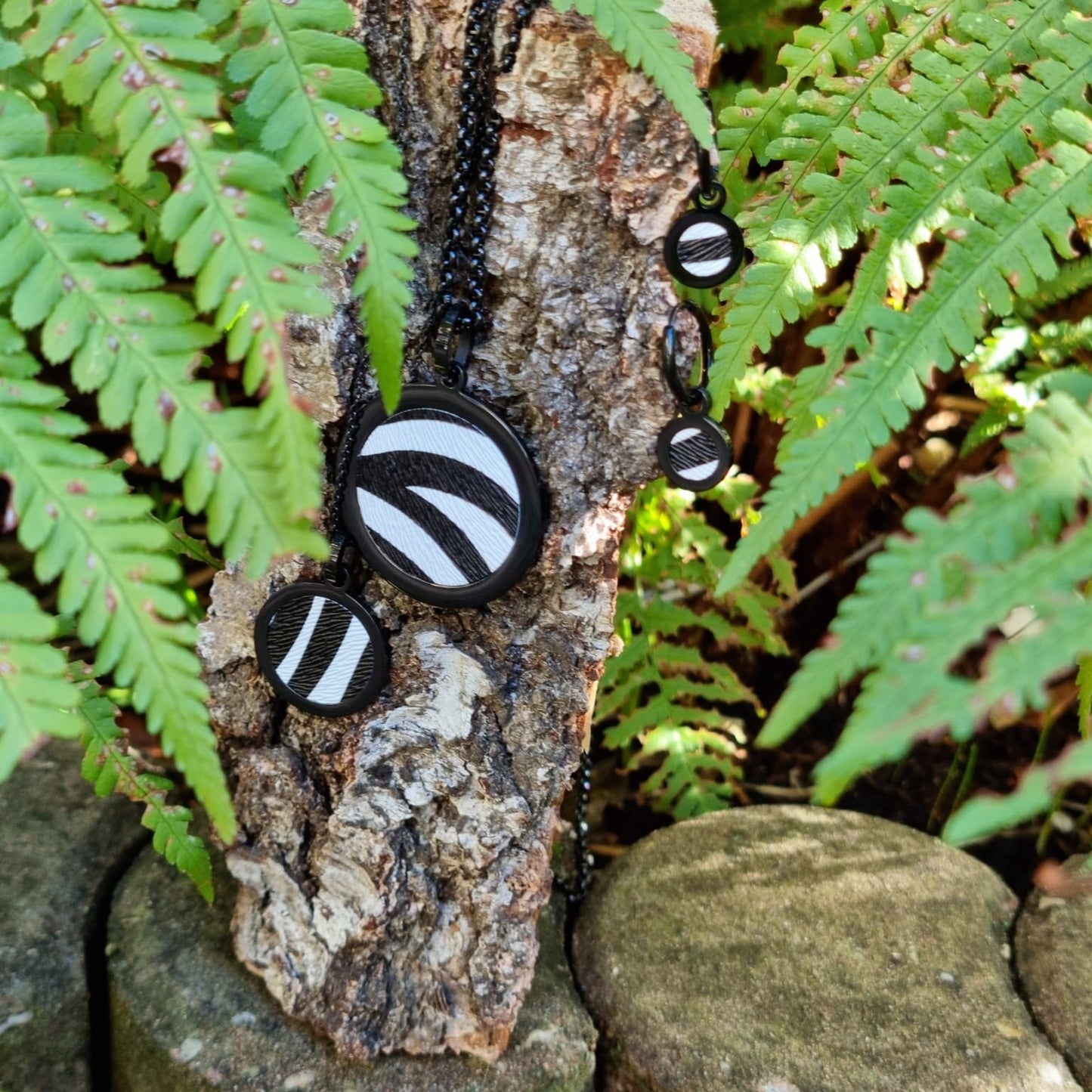 iXXXi Schmuck-Charm Zebra 12 mm